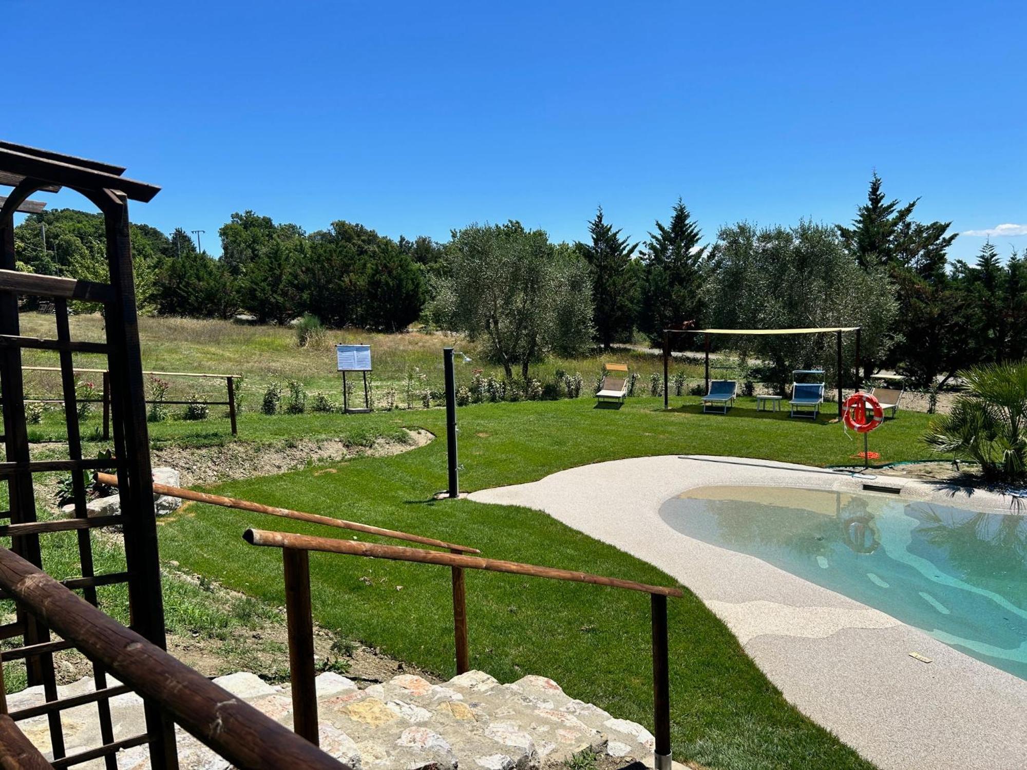 Agriturismo San Ansanino- Piscina Con Spiaggia-Aria Condizionata Pari Kültér fotó